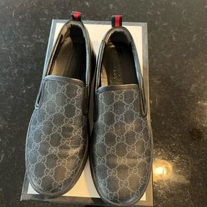 💯Authentic Gucci shoes